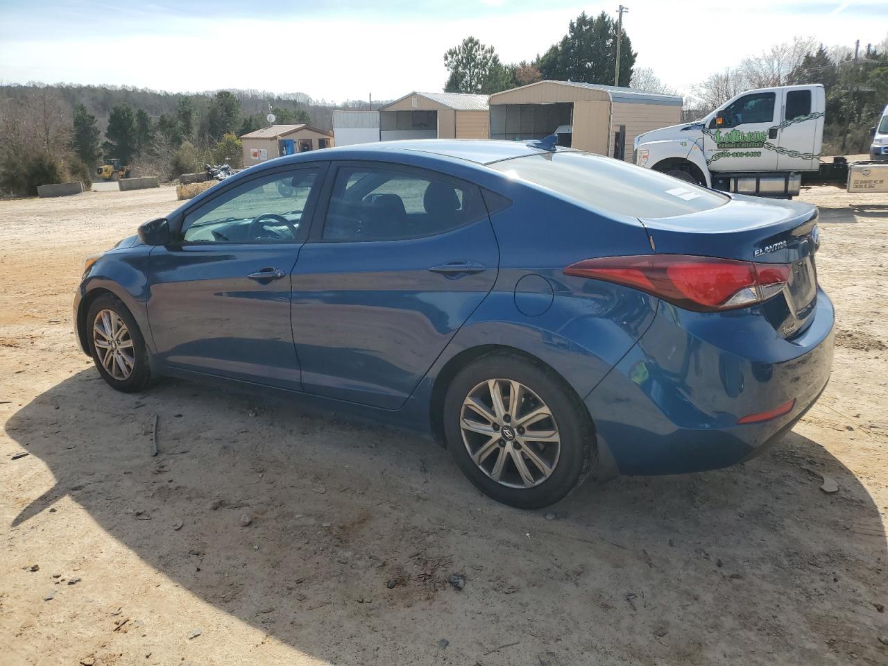 2015 HYUNDAI ELANTRA SE - Image 2
