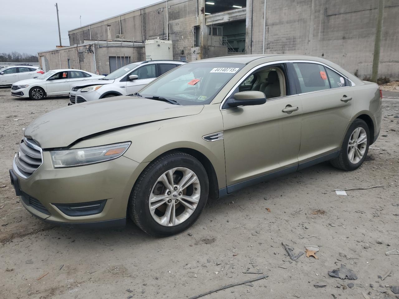 2013 FORD TAURUS SEL