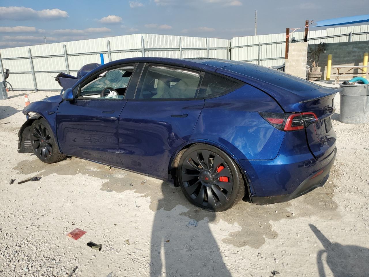 2022 TESLA MODEL Y - Image 2