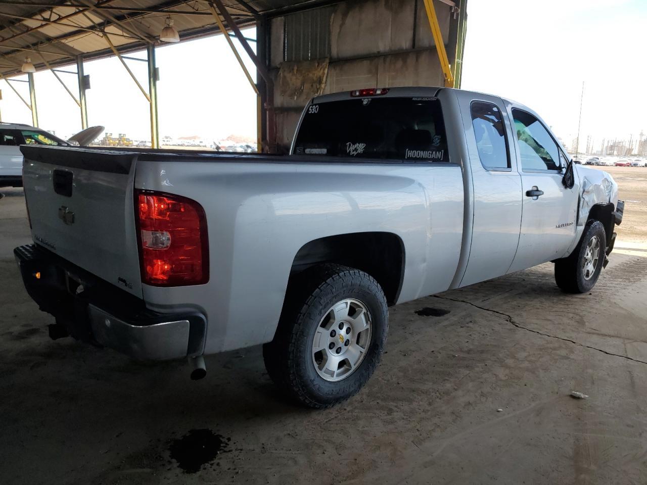2013 CHEVROLET SILVERADO - Фото 3