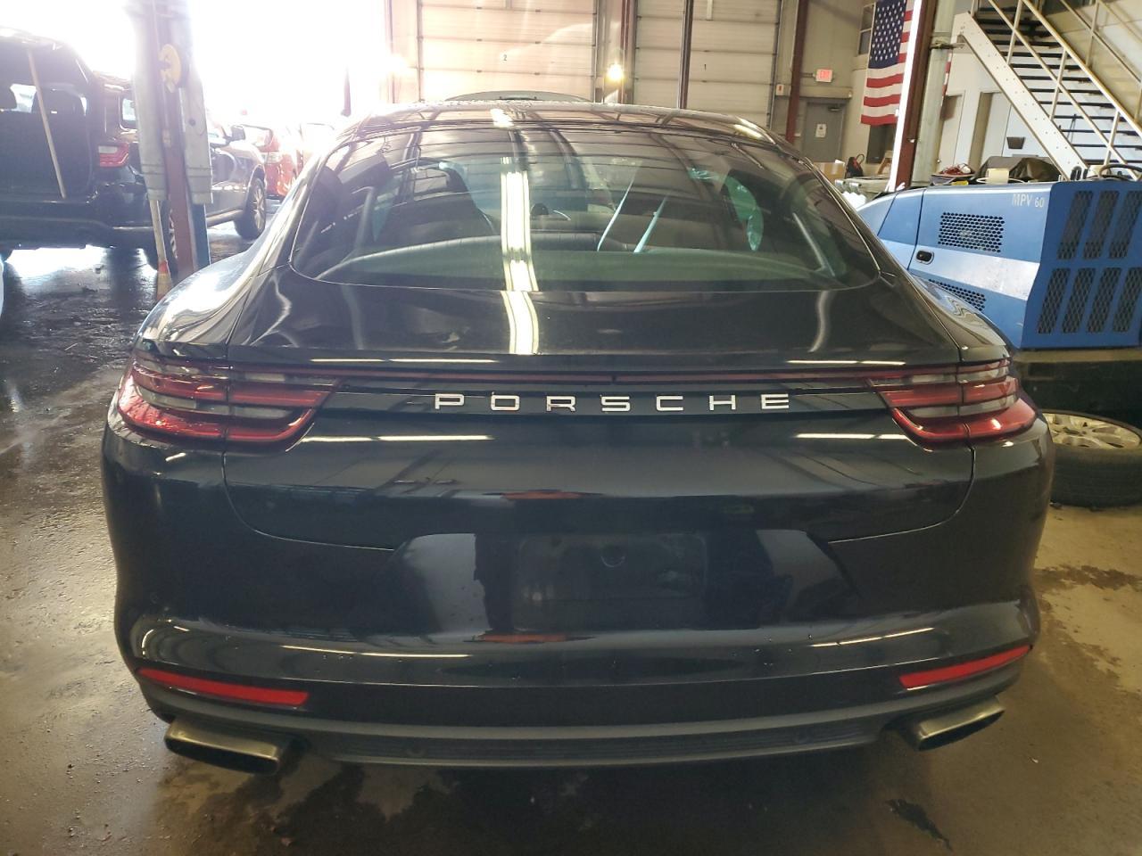 2018 PORSCHE PANAMERA 4 - Фото 6