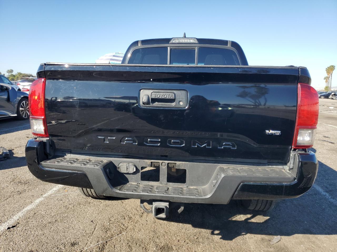 2016 TOYOTA TACOMA DOU - Фото 6