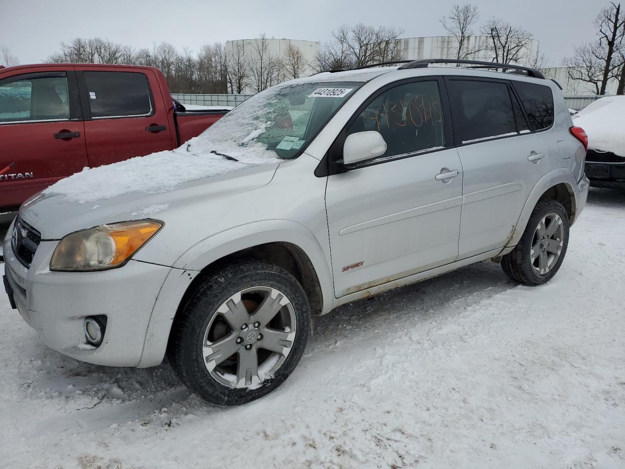 2011 TOYOTA RAV4 SPORT