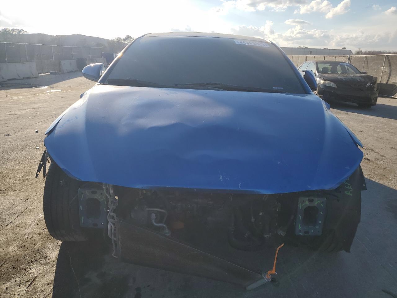 2017 HYUNDAI ELANTRA SE - Image 5