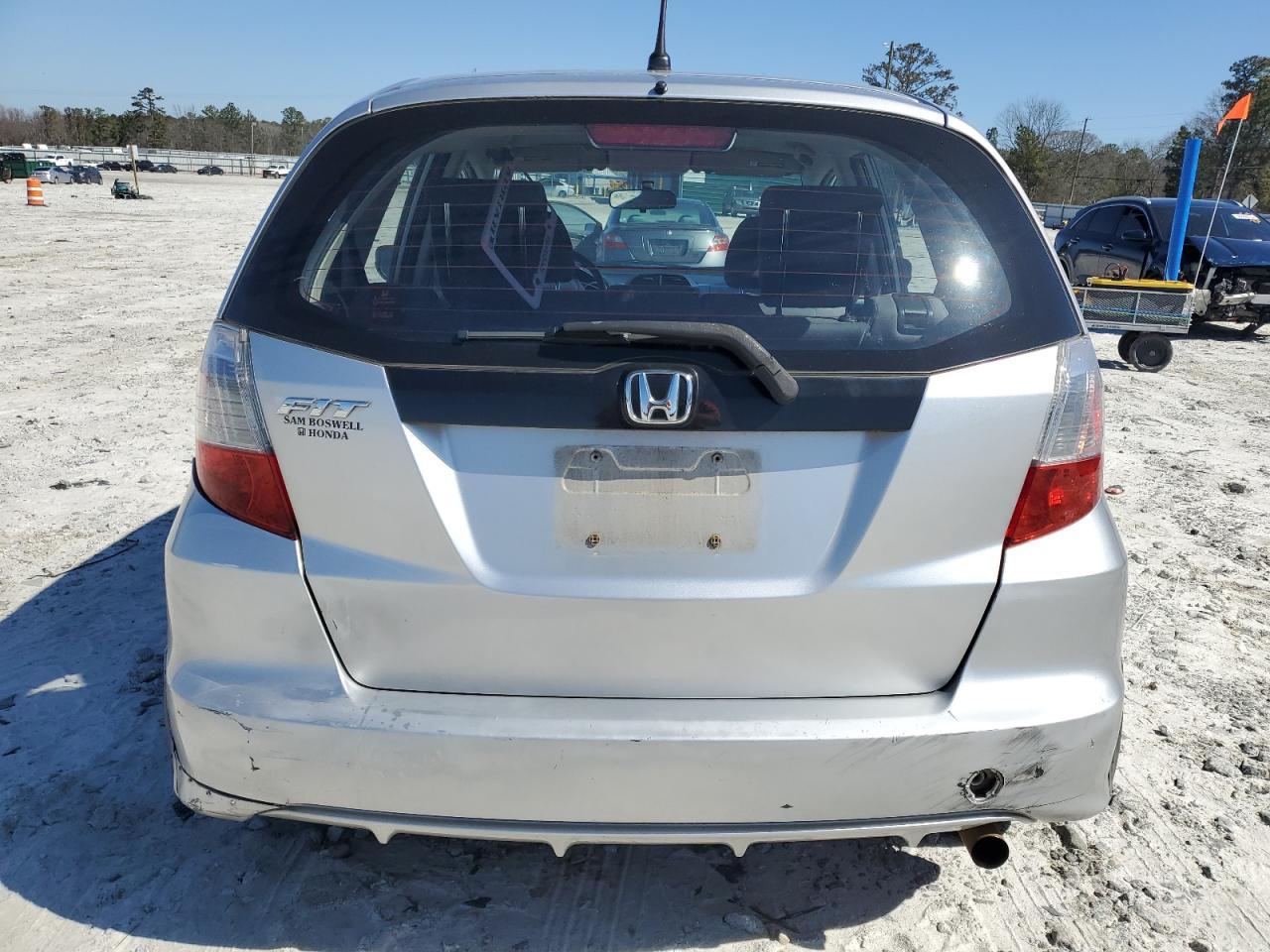 2013 HONDA FIT - Фото 6