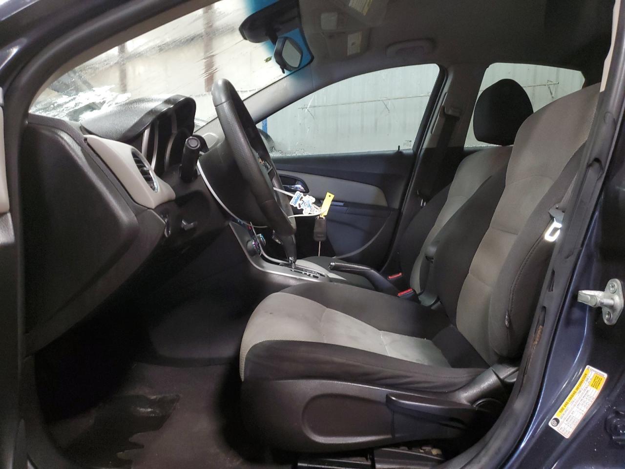2014 CHEVROLET CRUZE LS - Image 7