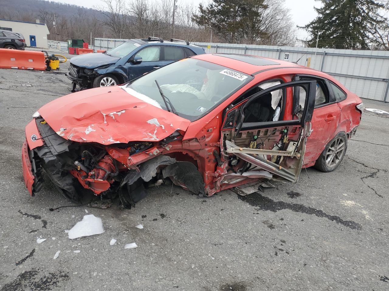 2016 FORD FOCUS SE