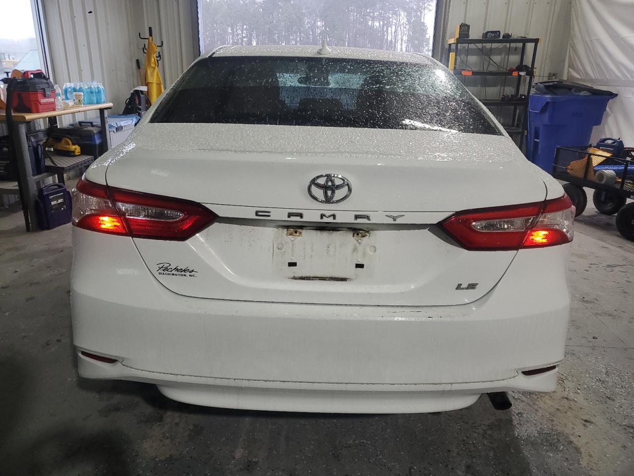 2020 TOYOTA CAMRY LE - Image 6