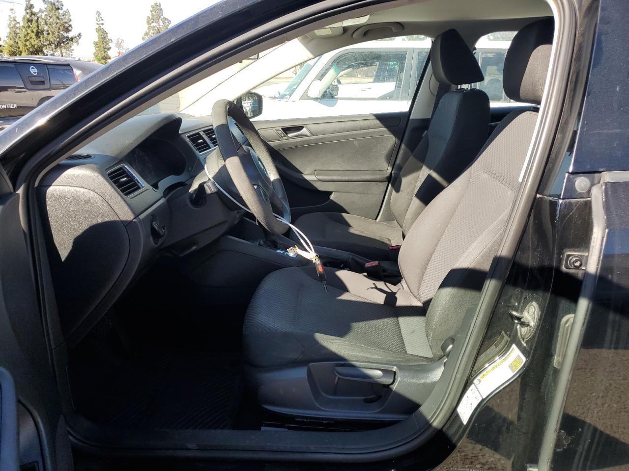 2013 VOLKSWAGEN JETTA BASE - Image 7