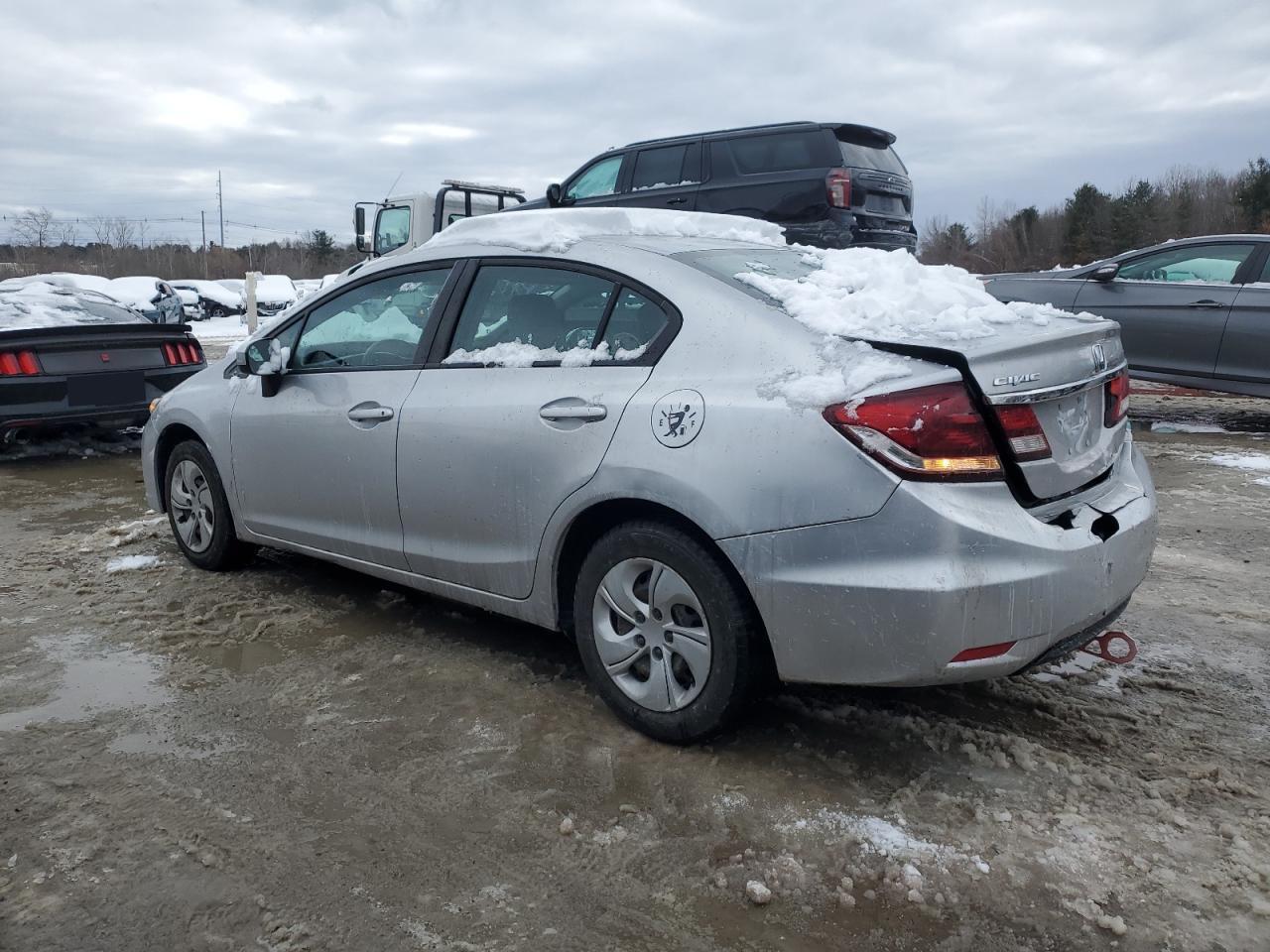 2015 HONDA CIVIC LX - Image 2