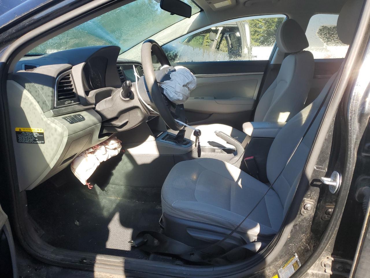 2017 HYUNDAI ELANTRA SE - Image 7