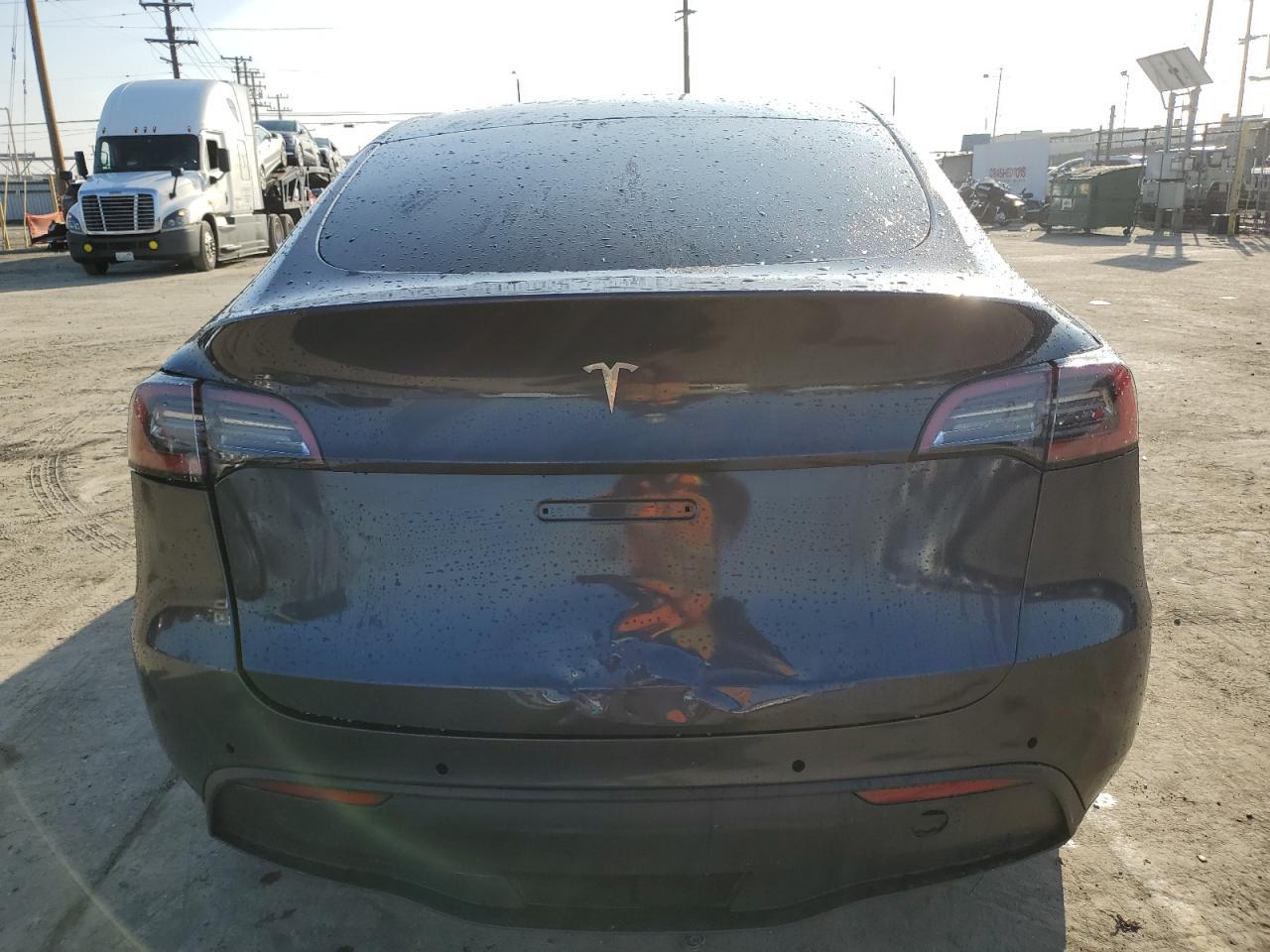 2023 TESLA MODEL Y - Фото 6