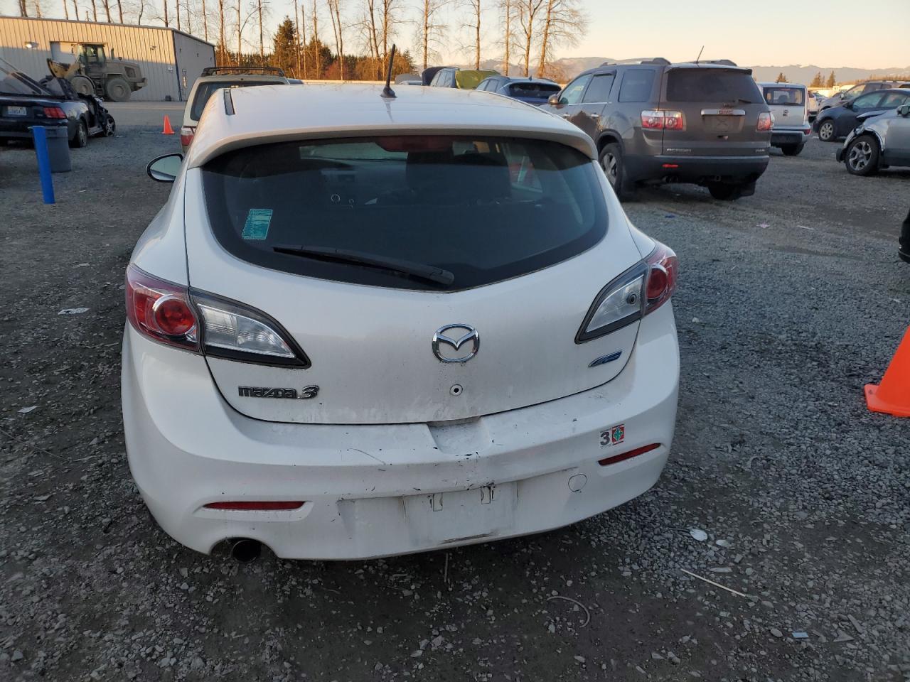 2013 MAZDA 3 I - Фото 6