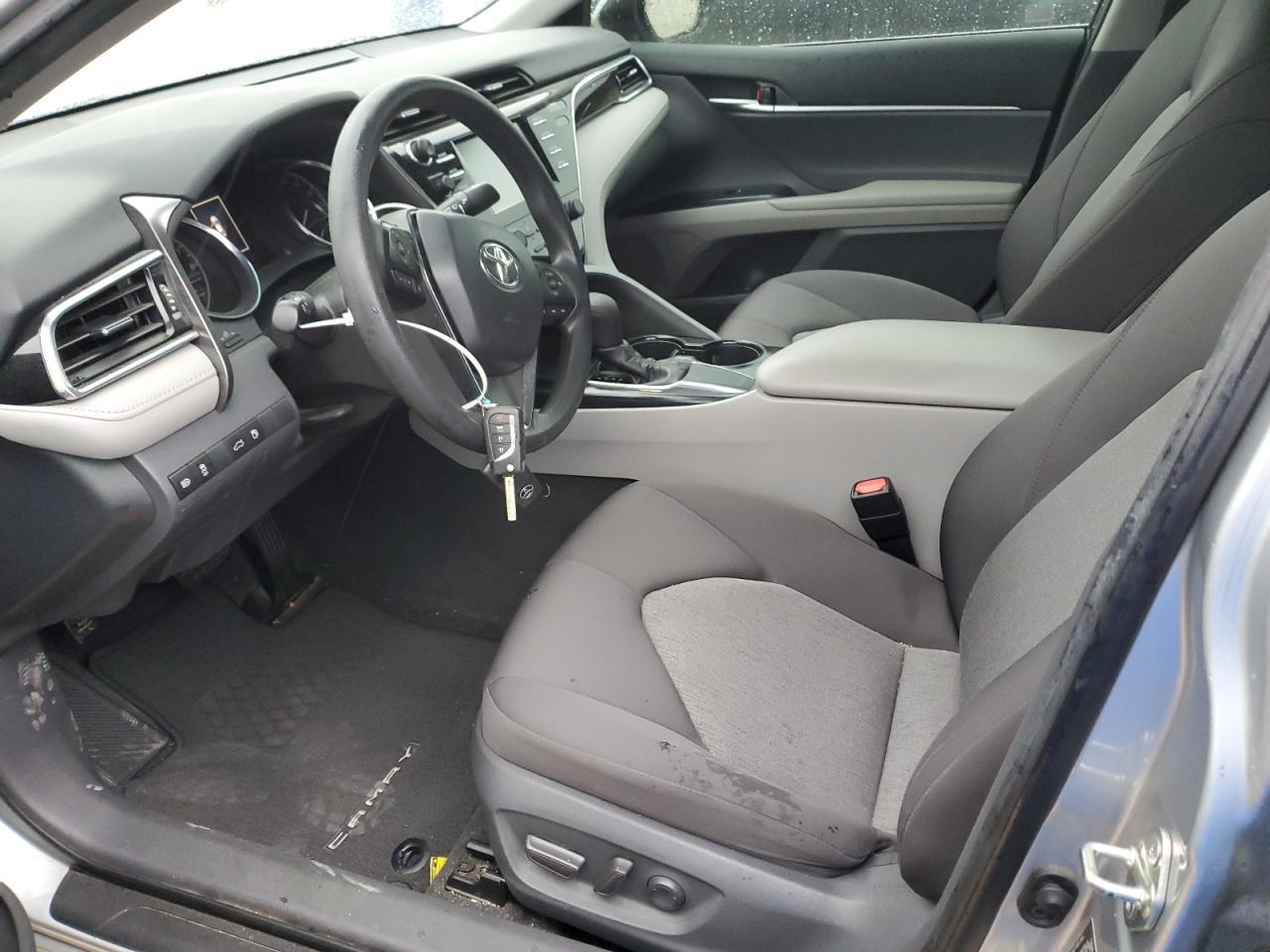 2018 TOYOTA CAMRY L - Фото 7