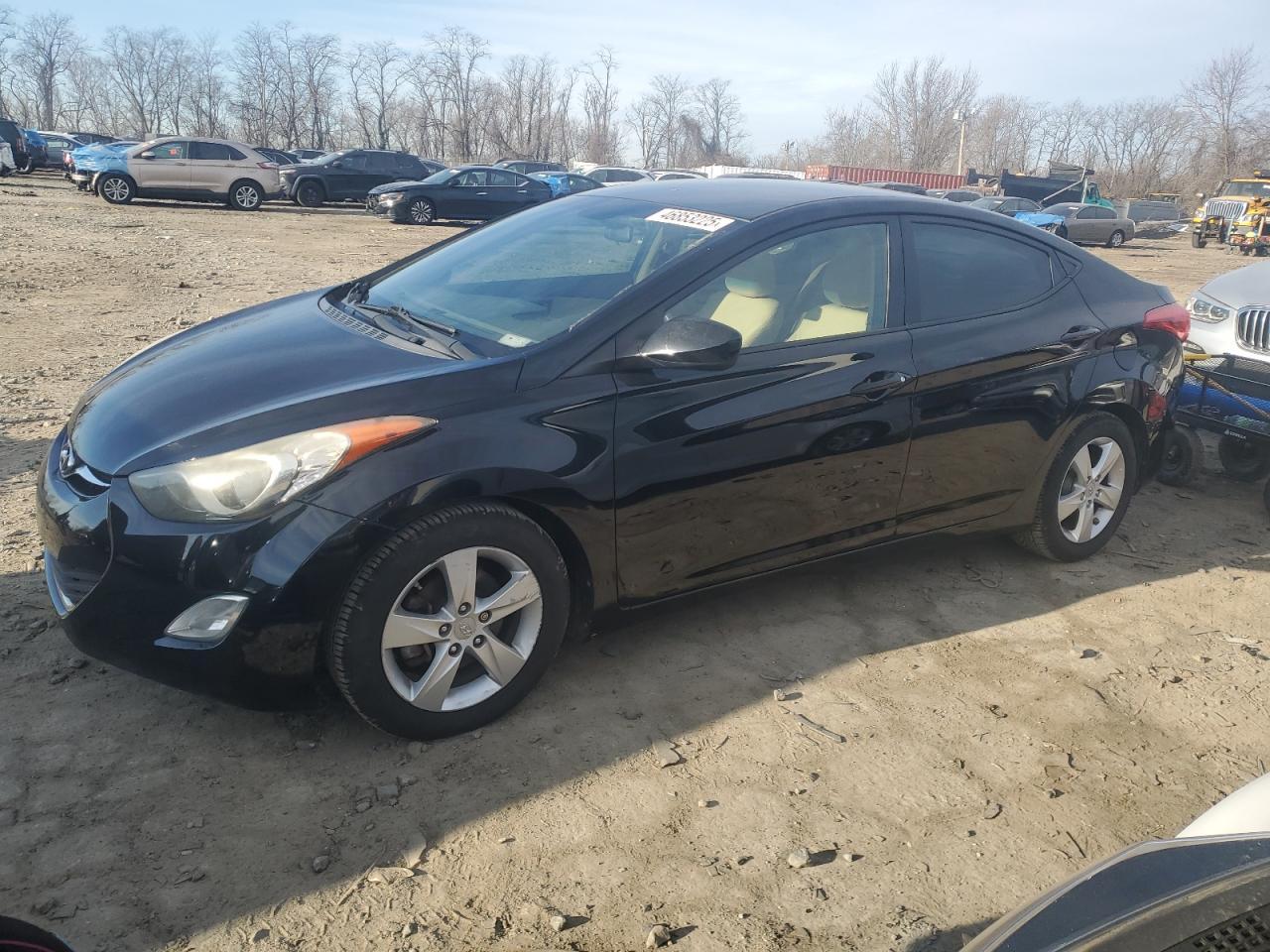 2013 HYUNDAI ELANTRA GL