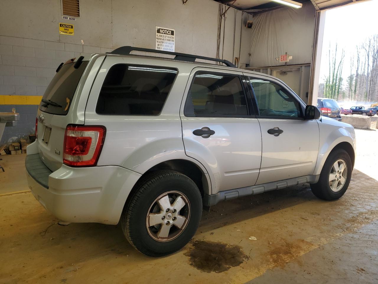 2012 FORD ESCAPE XLT - Фото 3