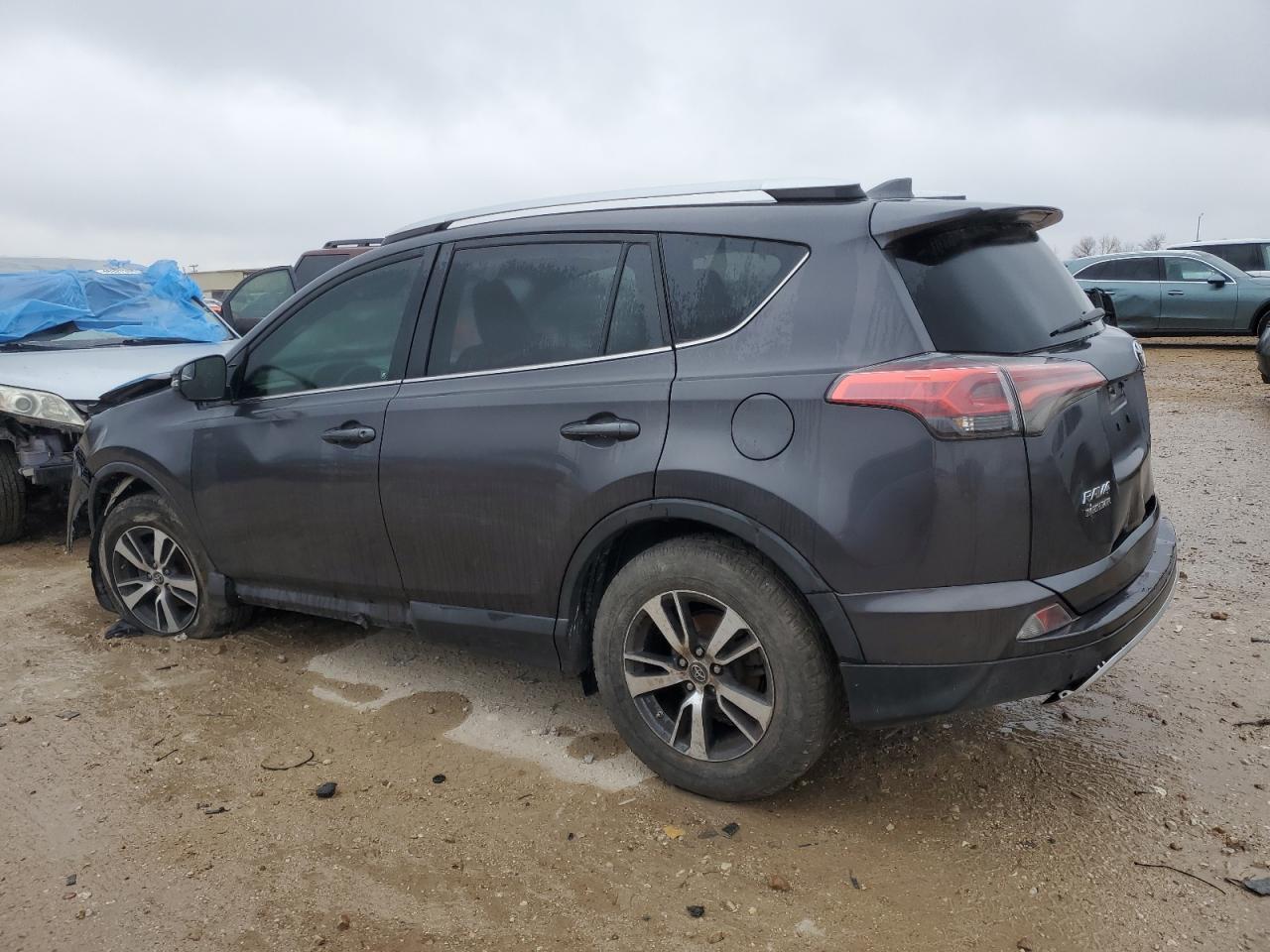 2016 TOYOTA RAV4 XLE - Фото 2