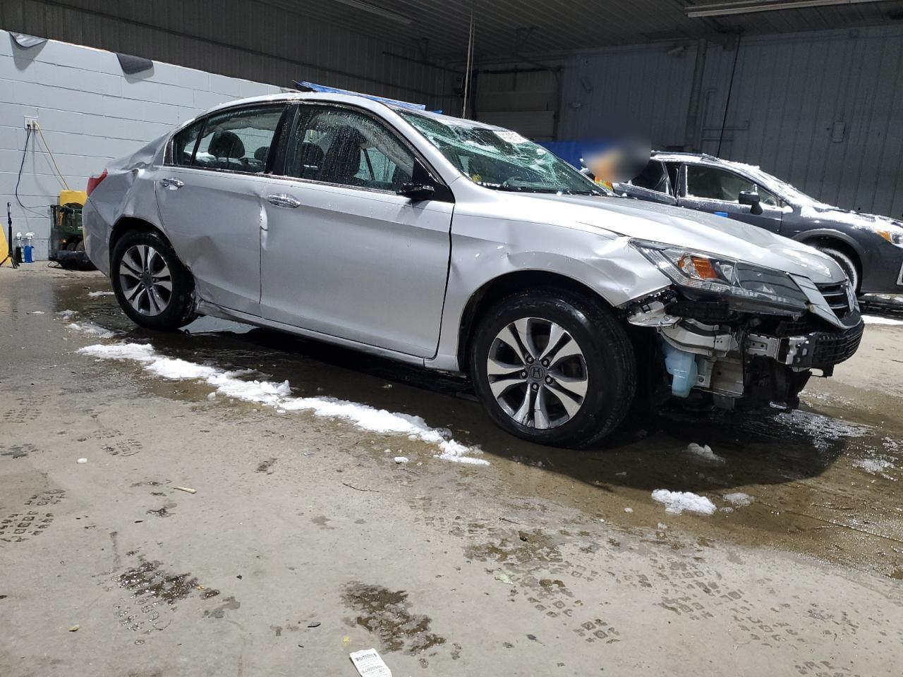 2014 HONDA ACCORD LX - Фото 4