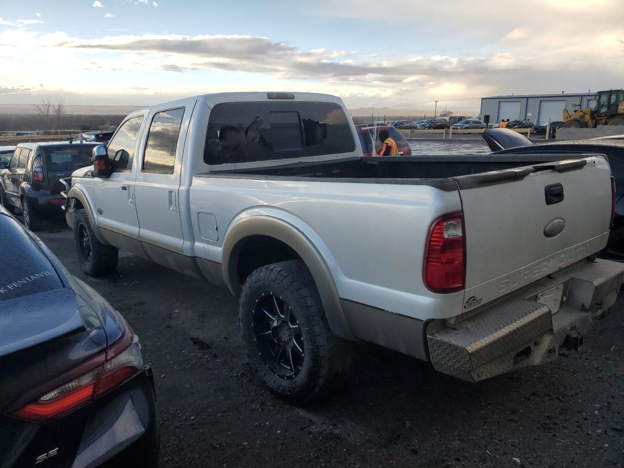 2012 FORD F250 SUPER - Фото 2