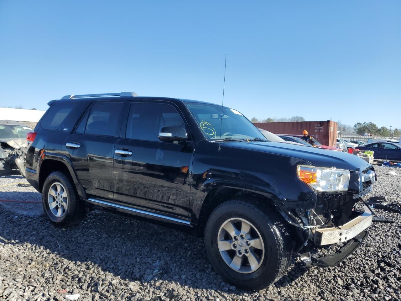 2011 TOYOTA 4RUNNER SR - Image 4