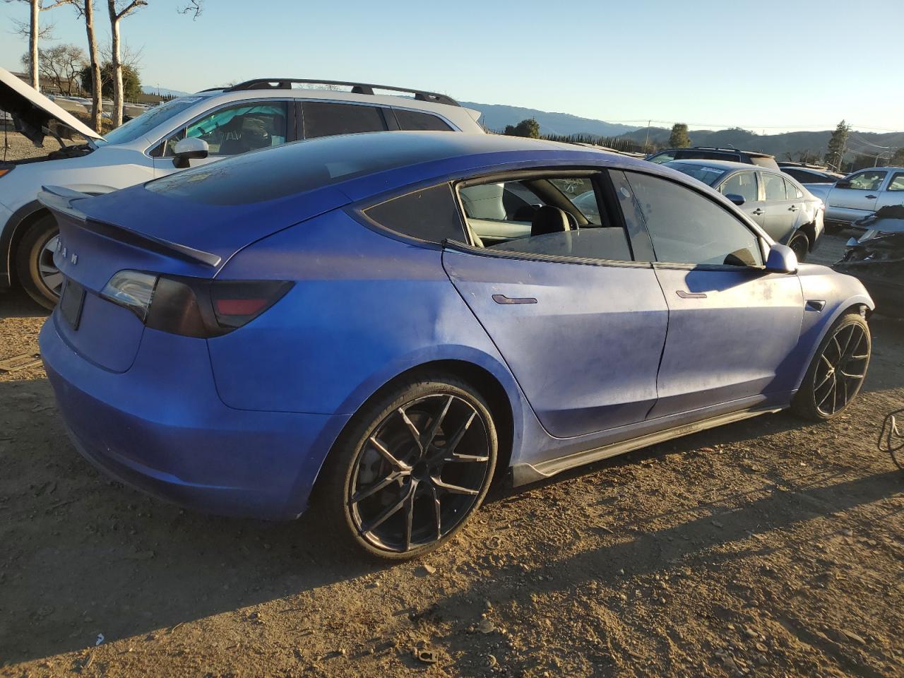 2019 TESLA MODEL 3 - Фото 3
