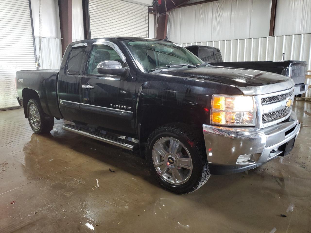 2013 CHEVROLET SILVERADO - Image 4