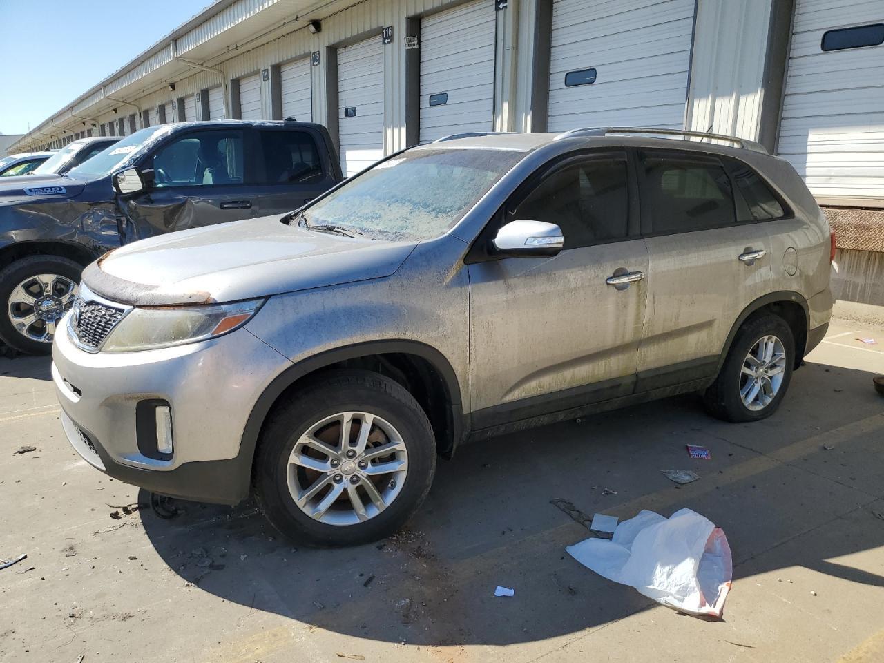 2015 KIA SORENTO LX