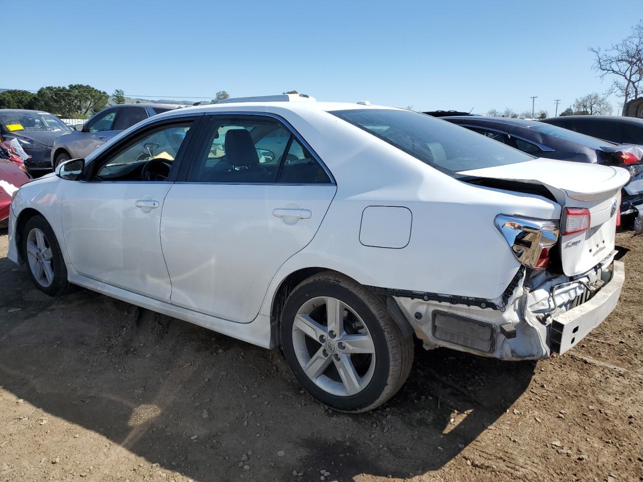 2013 TOYOTA CAMRY L - Image 2