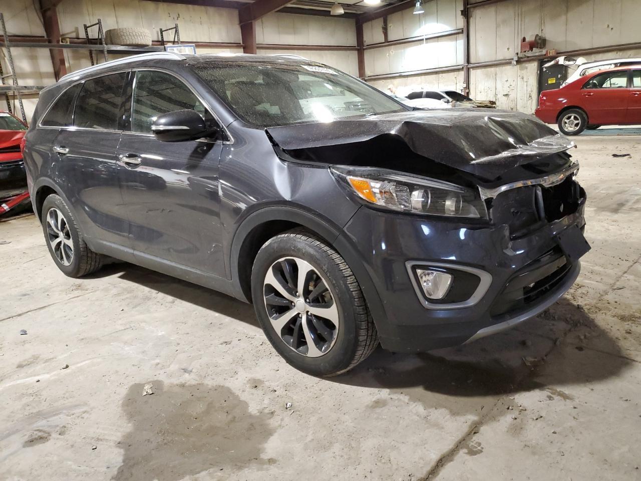 2016 KIA SORENTO EX - Image 4