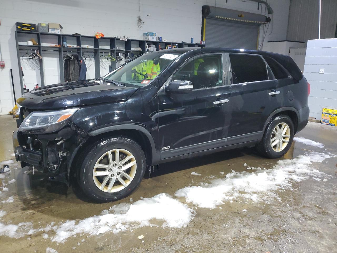 2014 KIA SORENTO LX