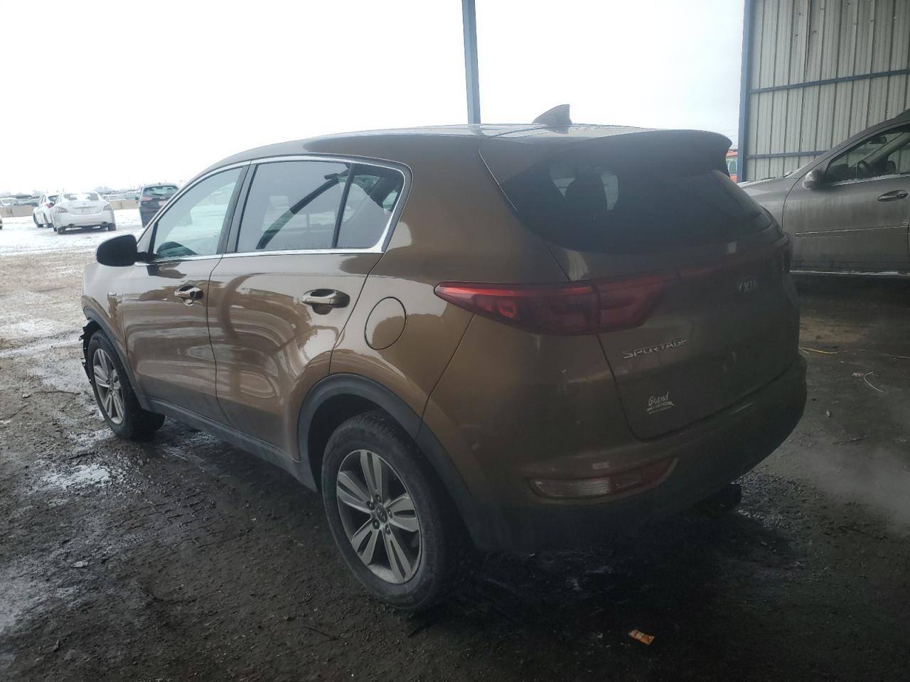 2017 KIA SPORTAGE L - Image 2