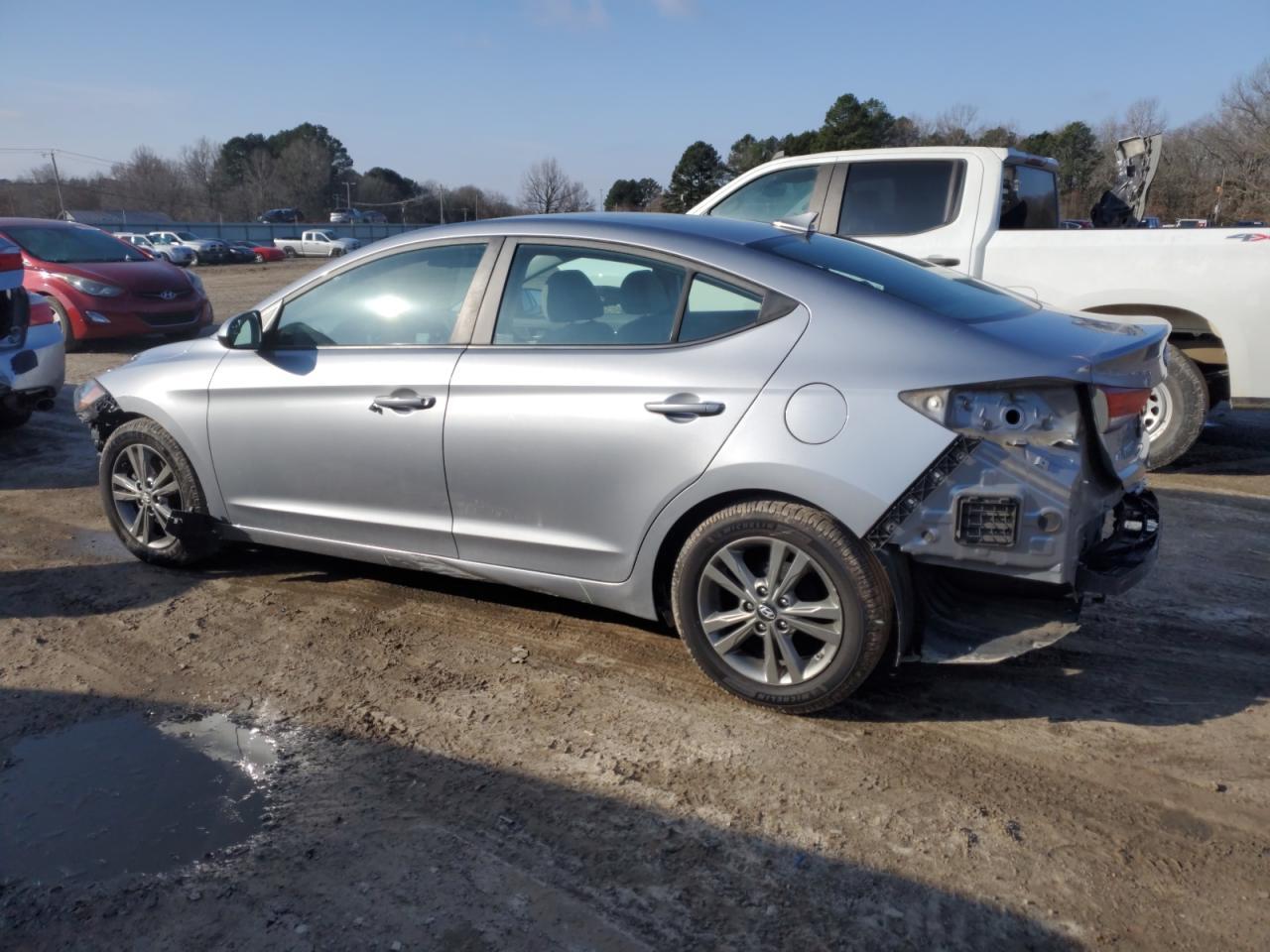 2017 HYUNDAI ELANTRA SE - Image 2