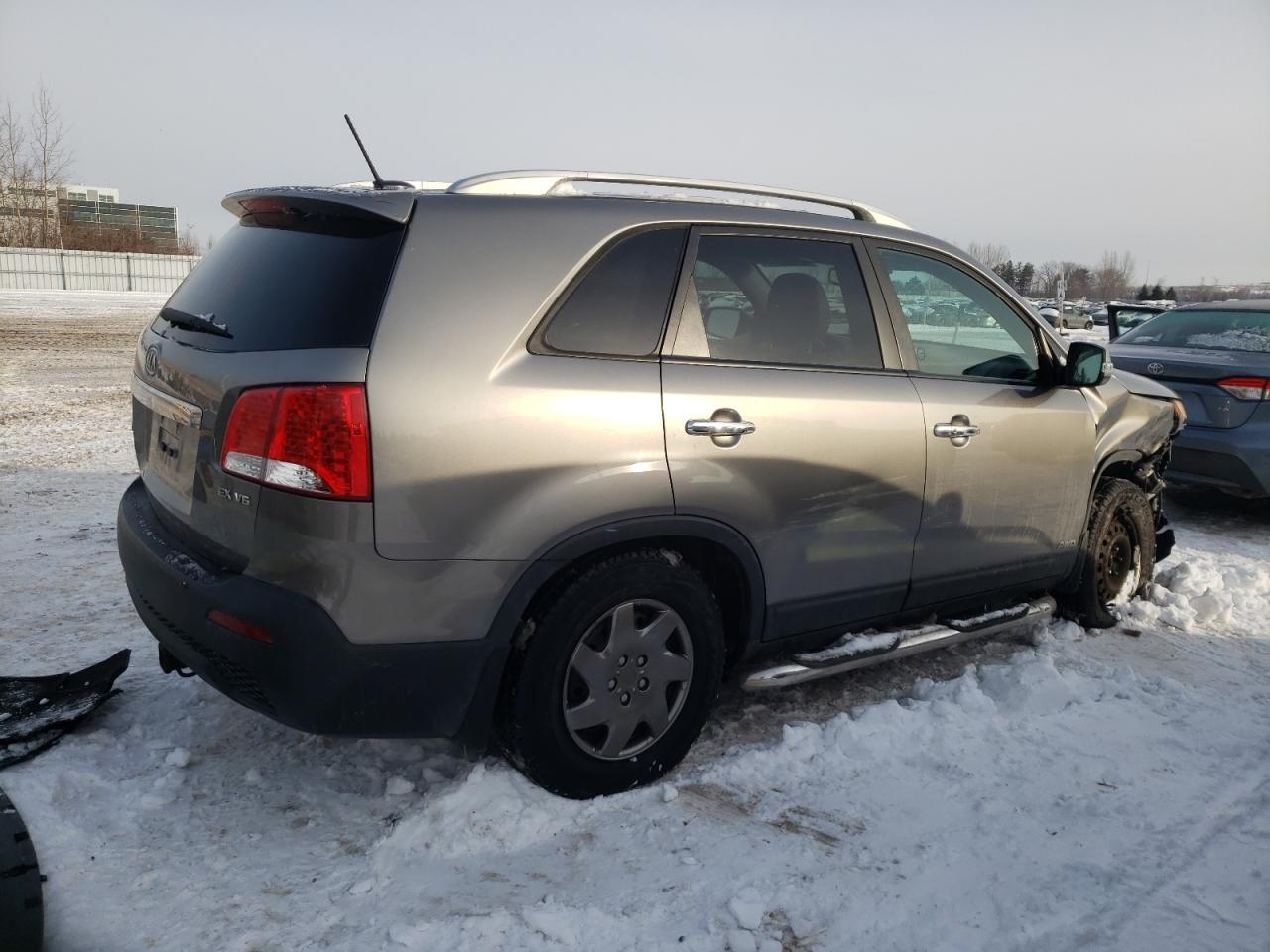 2012 KIA SORENTO EX - Image 3