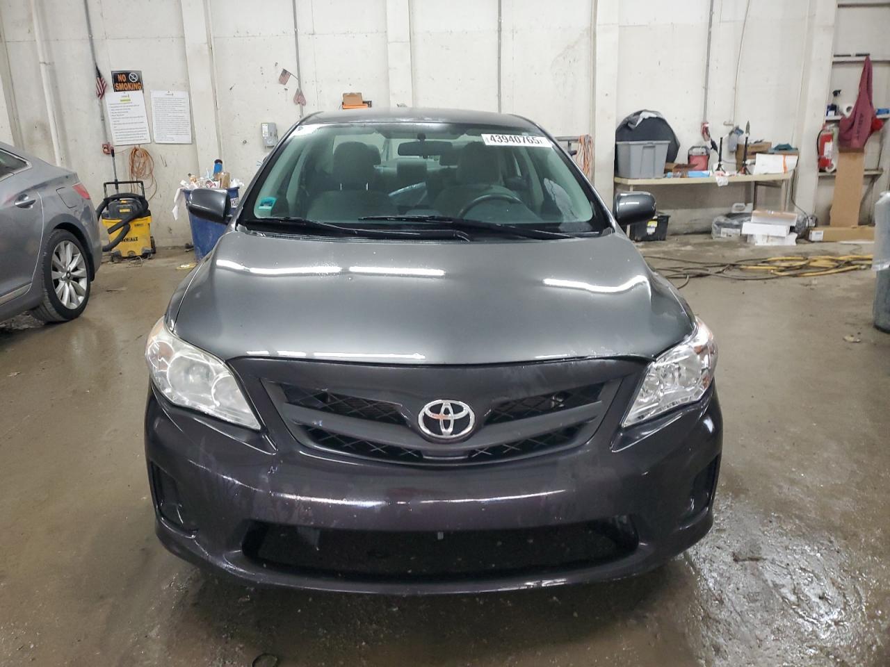 2013 TOYOTA COROLLA BA - Image 5
