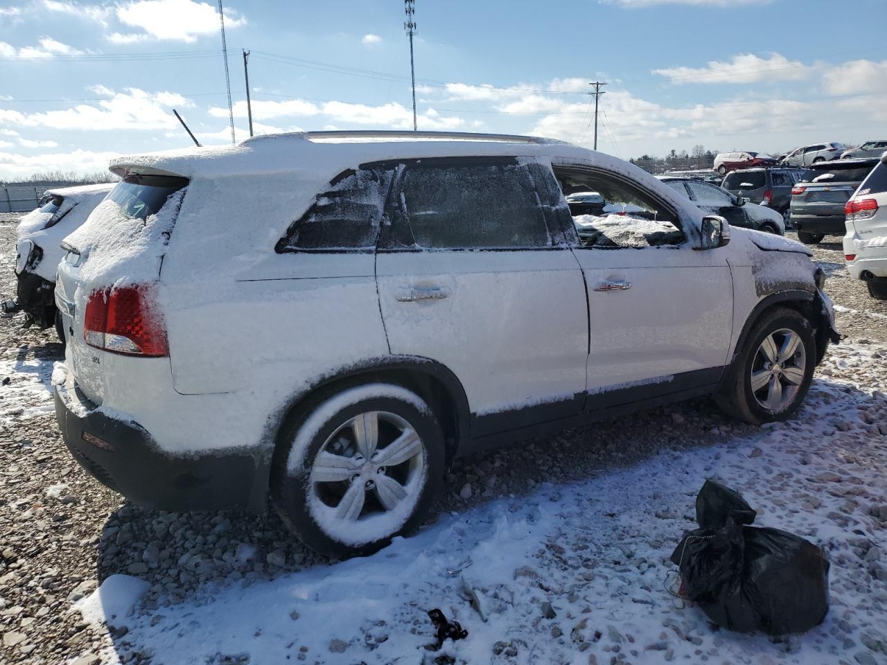 2012 KIA SORENTO EX - Фото 3