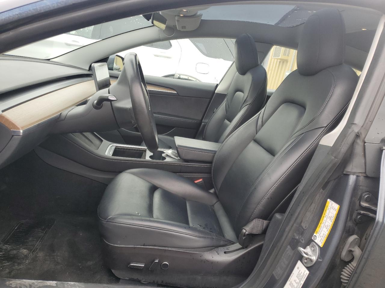 2022 TESLA MODEL 3 - Image 7