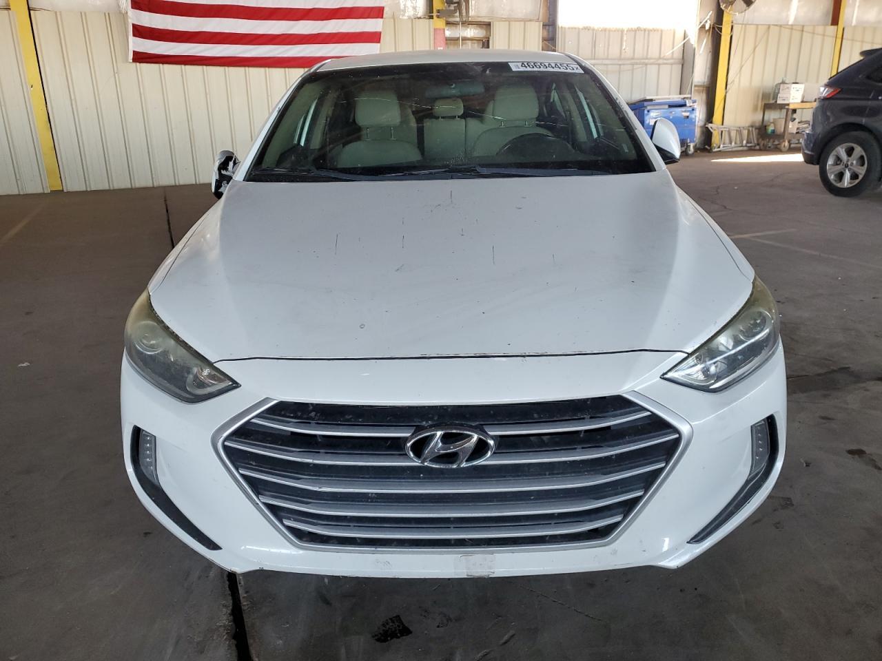 2017 HYUNDAI ELANTRA SE - Фото 5
