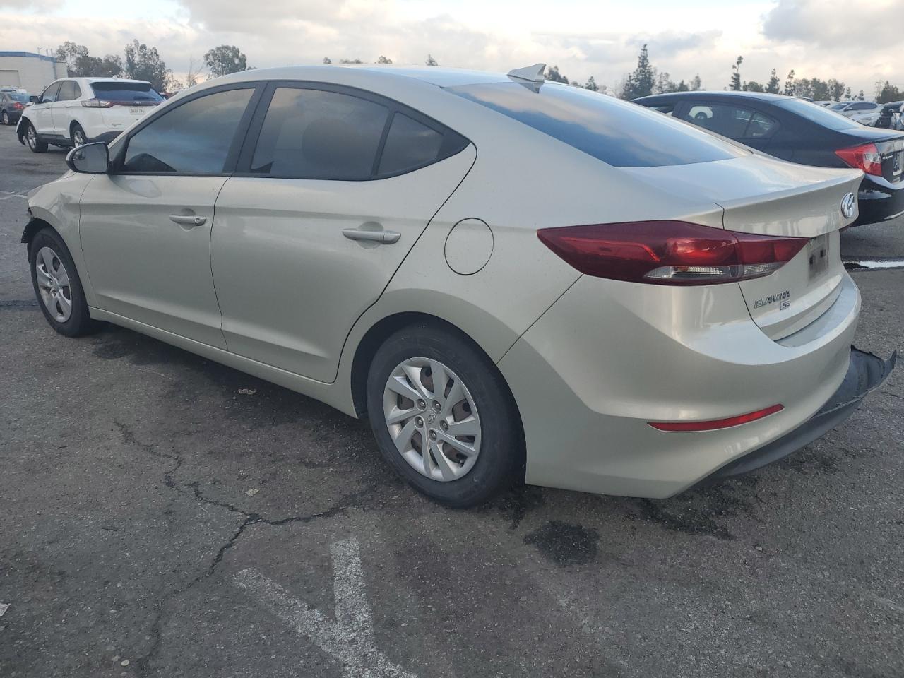 2017 HYUNDAI ELANTRA SE - Фото 2