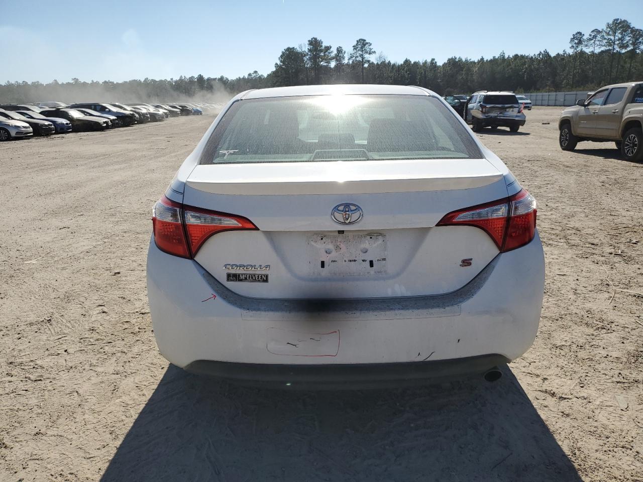 2014 TOYOTA COROLLA L - Фото 6