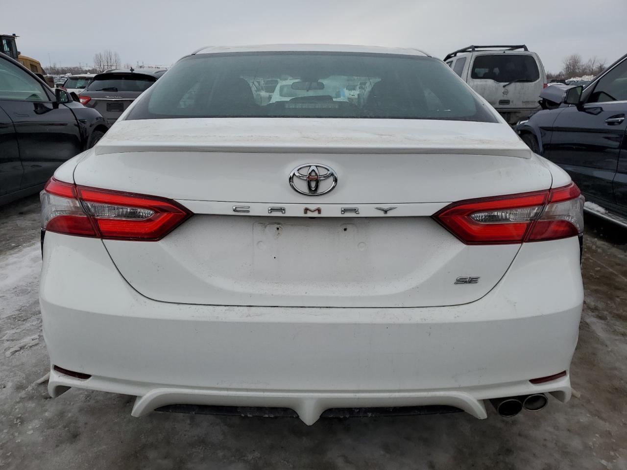 2018 TOYOTA CAMRY L - Фото 6