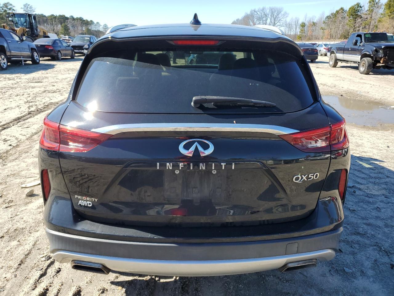 2019 INFINITI QX50 ESSEN - Фото 6
