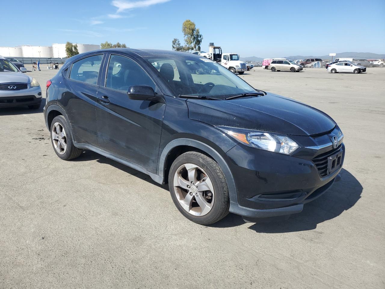 2018 HONDA HR-V LX - Image 4