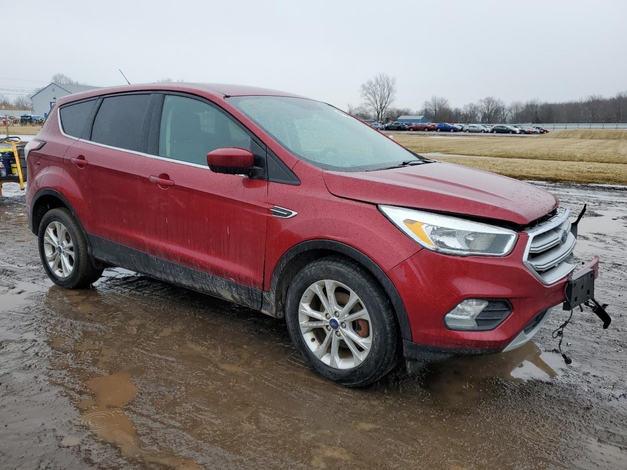 2017 FORD ESCAPE SE - Фото 4