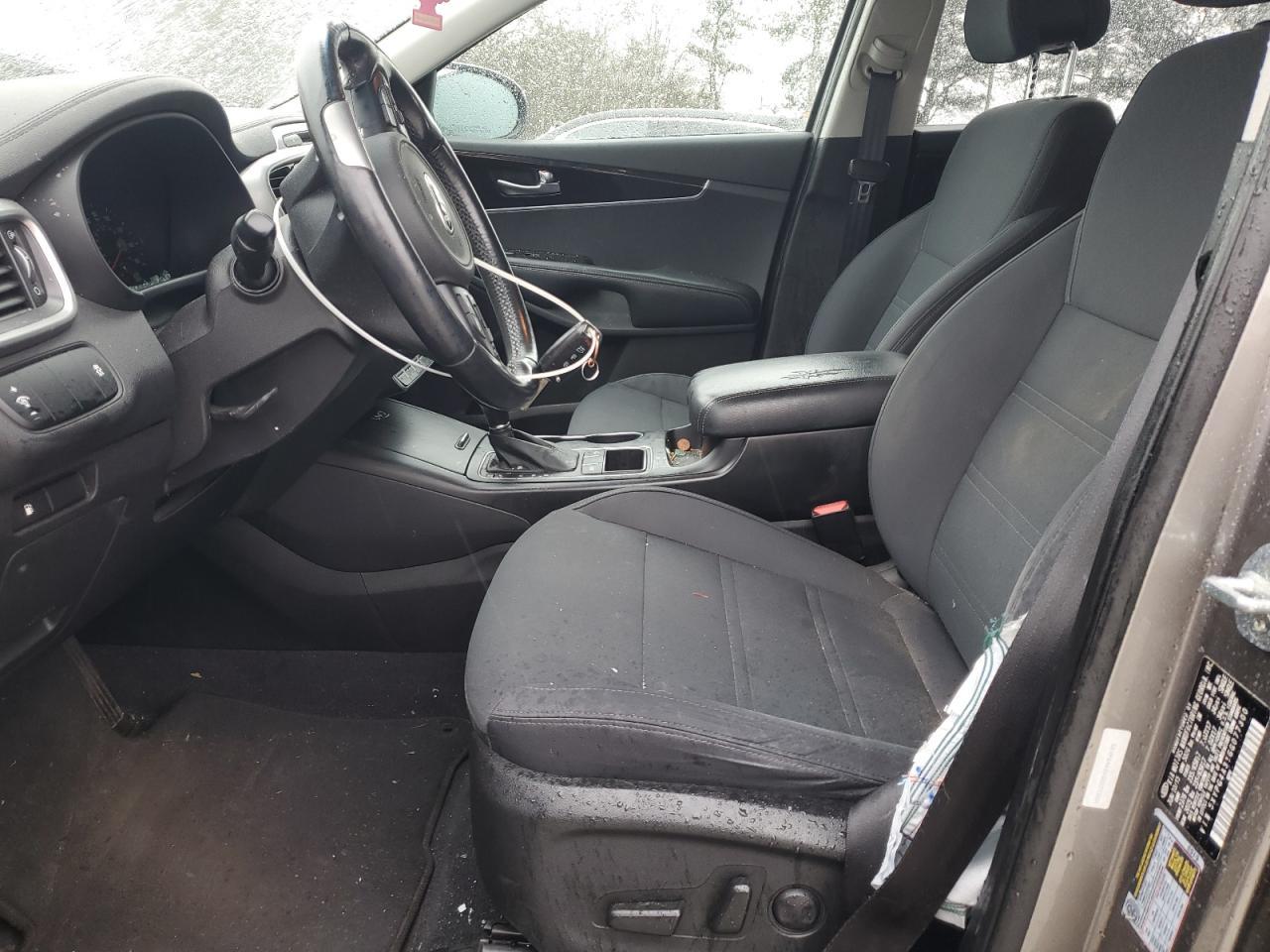 2016 KIA SORENTO LX - Фото 7