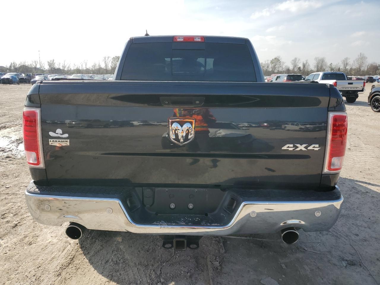 2015 RAM 1500 LARAM - Image 6