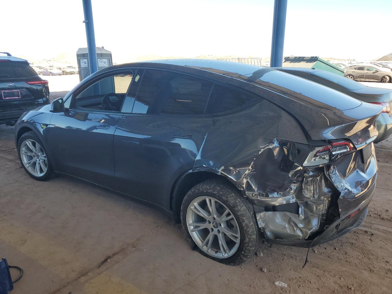 2022 TESLA MODEL Y - Image 2