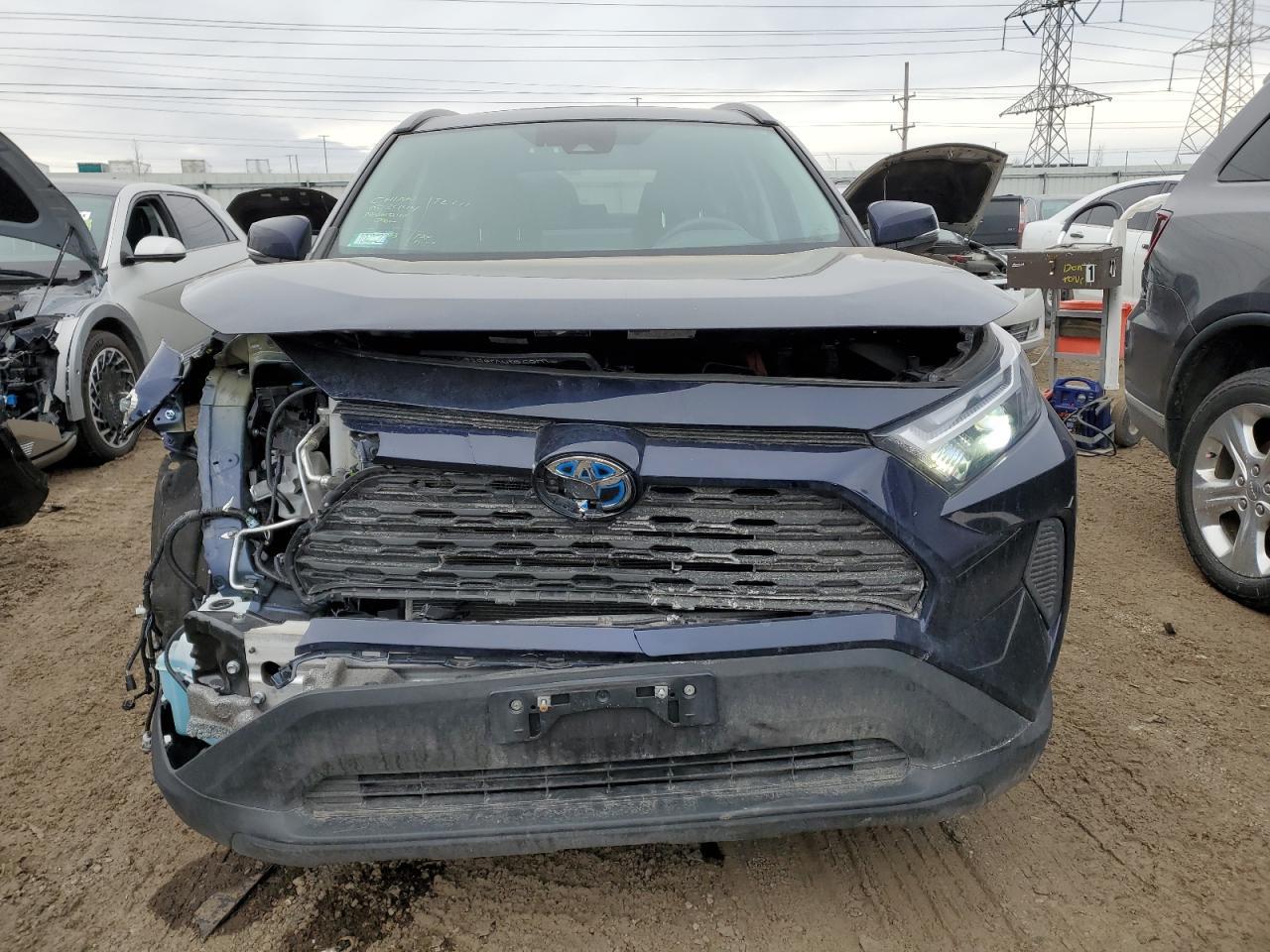 2022 TOYOTA RAV4 XLE - Image 5