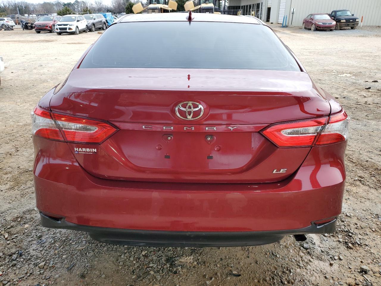 2020 TOYOTA CAMRY LE - Фото 6