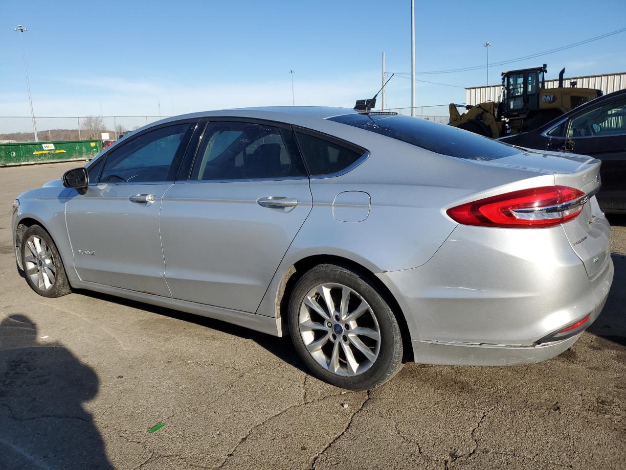 2017 FORD FUSION SE - Фото 2