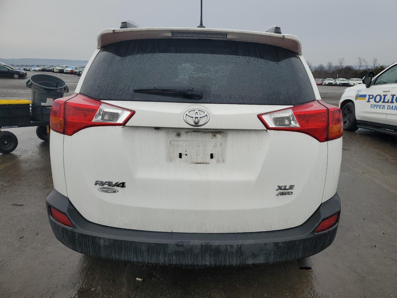 2015 TOYOTA RAV4 XLE - Фото 6